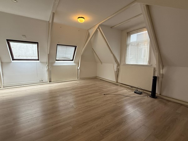 Medium property photo - Ubbo Emmiusstraat 13A, 9711 CA Groningen